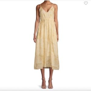 NEW Floral V Neck Midi Dress